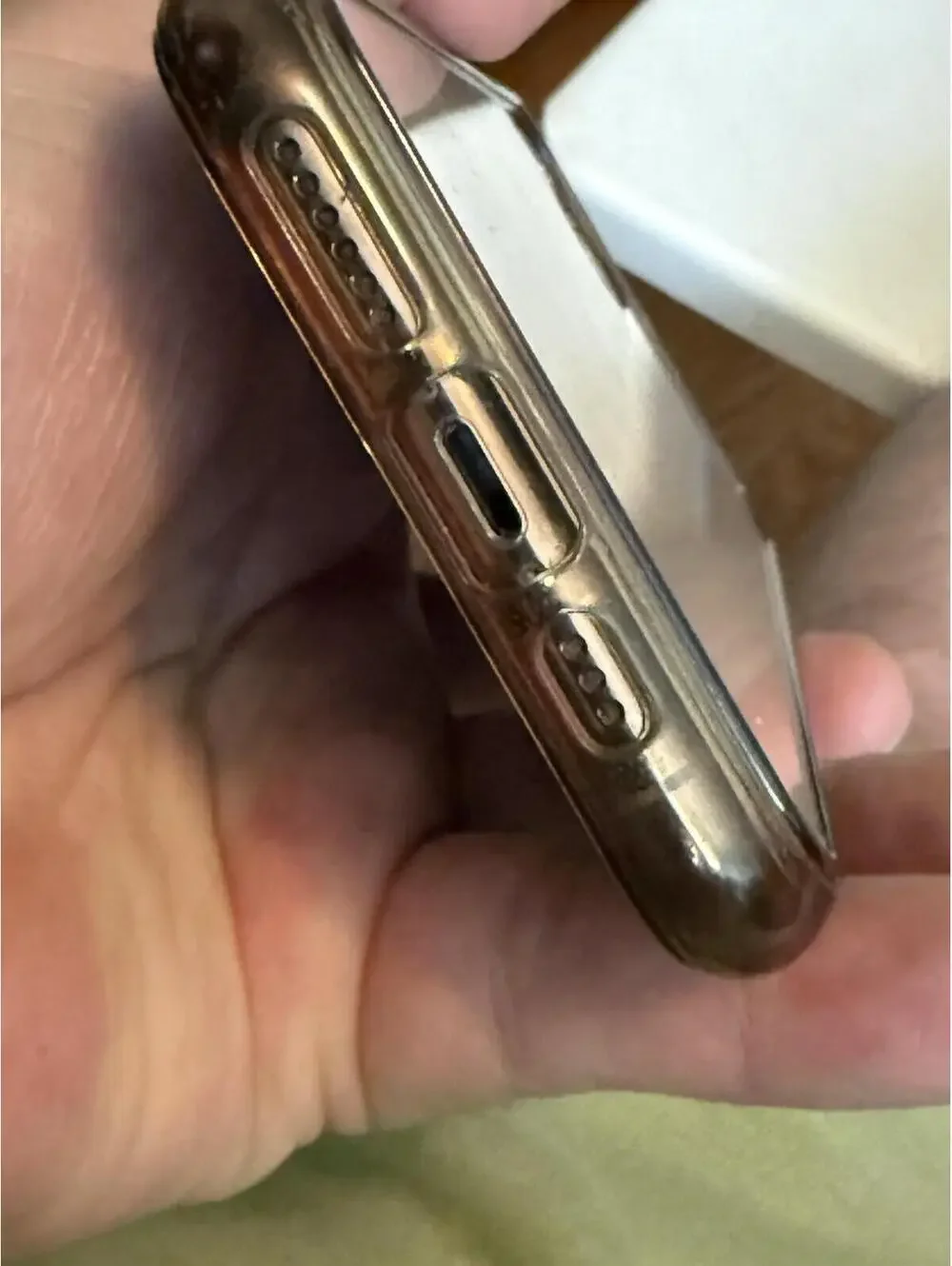 iPhone 11 Pro Unlocked, 64GB , Bundle , Good Condition